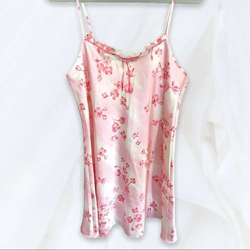 Vintage Avon (M) Light Pink Chemise - Picture 3 of 6